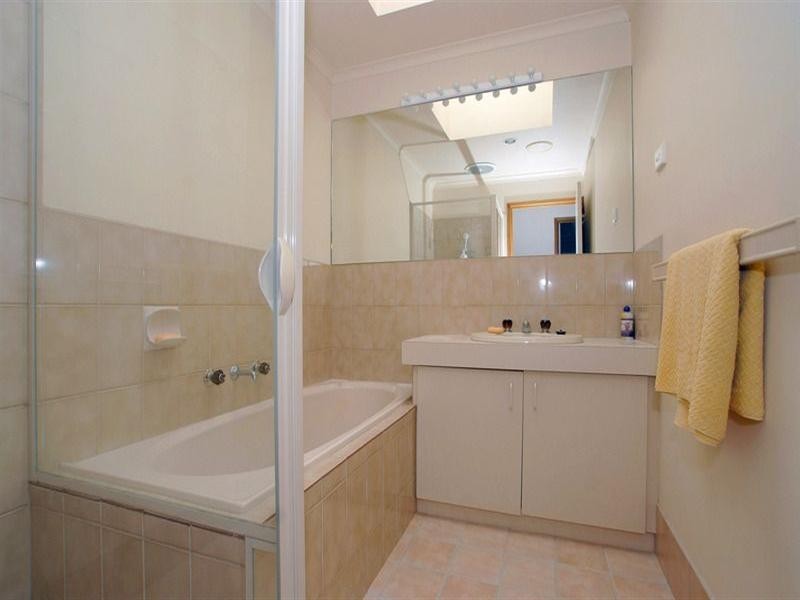 1/9 Ella Grove, Chelsea VIC 3196