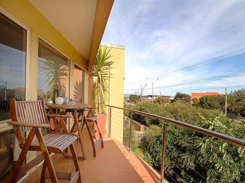 11/1 Nepean Highway, Seaford VIC 3198