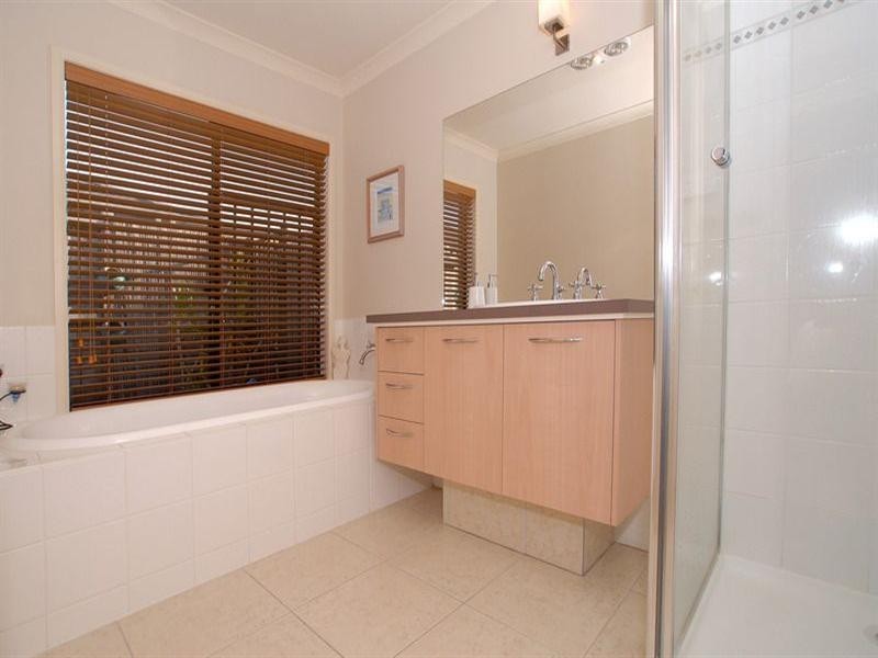 3 Serpentine Court, Waterways VIC 3195