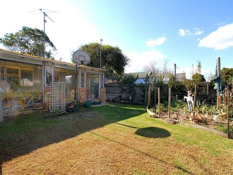 30 Berry Avenue, Edithvale VIC 3196
