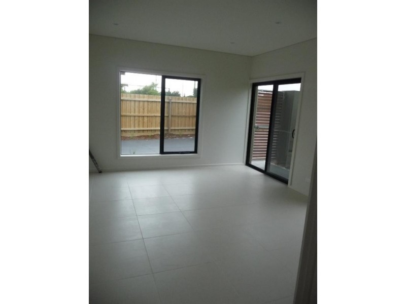 1a/680 nepean Highway, Carrum VIC 3197