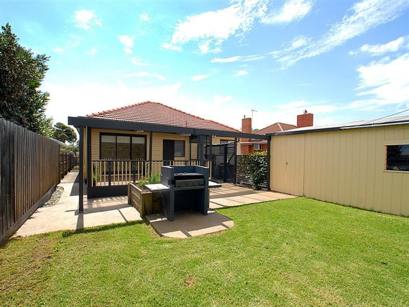 12 Gale Street, Aspendale VIC 3195