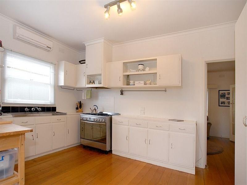 32 Breeze Street, Bonbeach VIC 3196