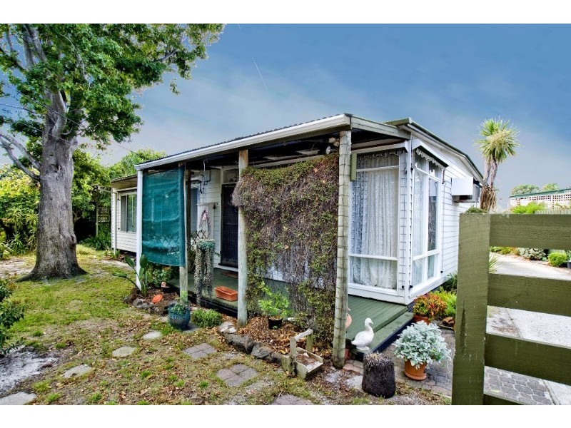 10 Downs Road, Seaford VIC 3198