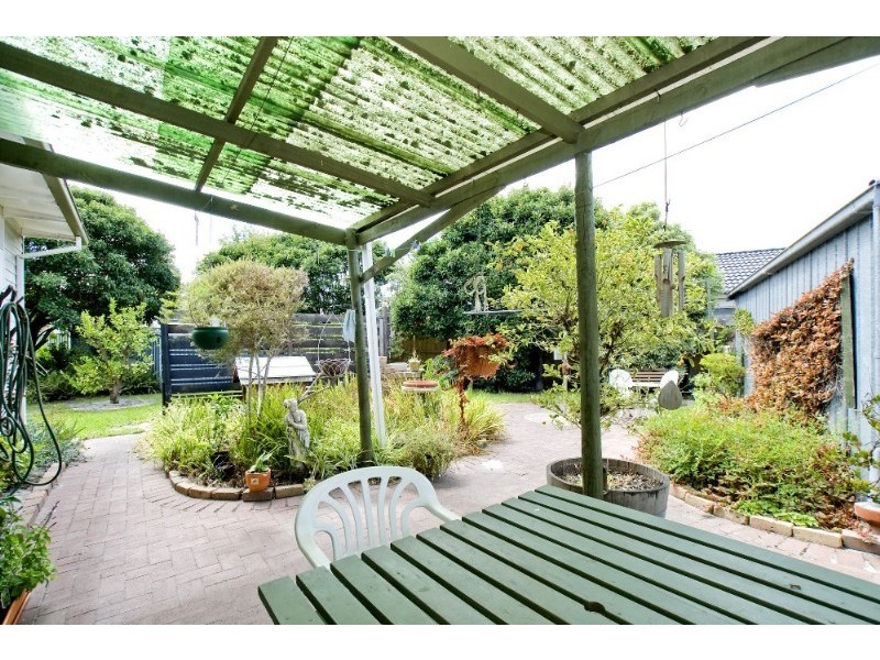 10 Downs Road, Seaford VIC 3198