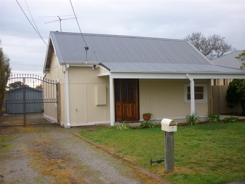 27 Levuka Street, Seaford VIC 3198