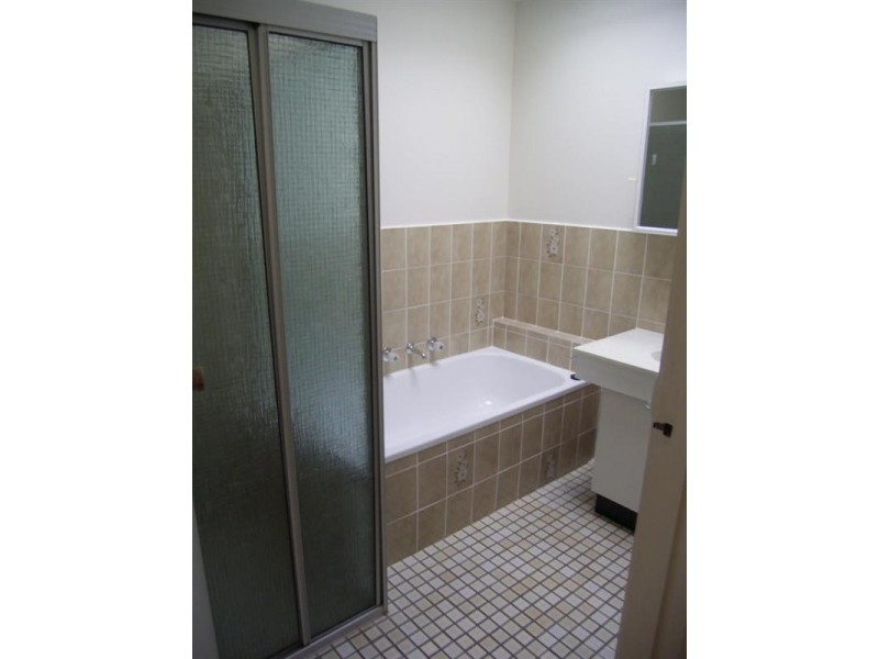 17 Village Crescent, Chelsea VIC 3196