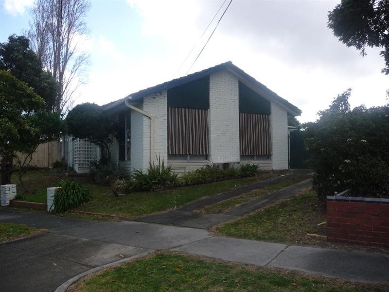 1 Mitre Crescent, Frankston North VIC 3200