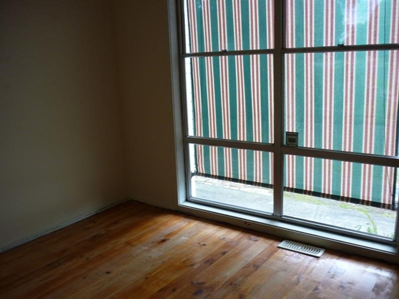 1 Mitre Crescent, Frankston North VIC 3200