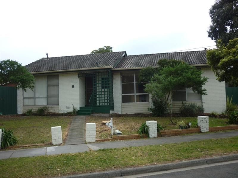 1 Mitre Crescent, Frankston North VIC 3200