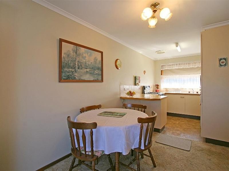 2/10 Glenola Road, Chelsea VIC 3196