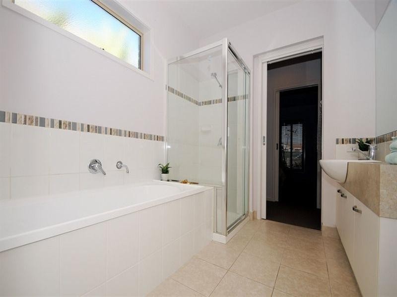 19 Drinan Road, Chelsea VIC 3196