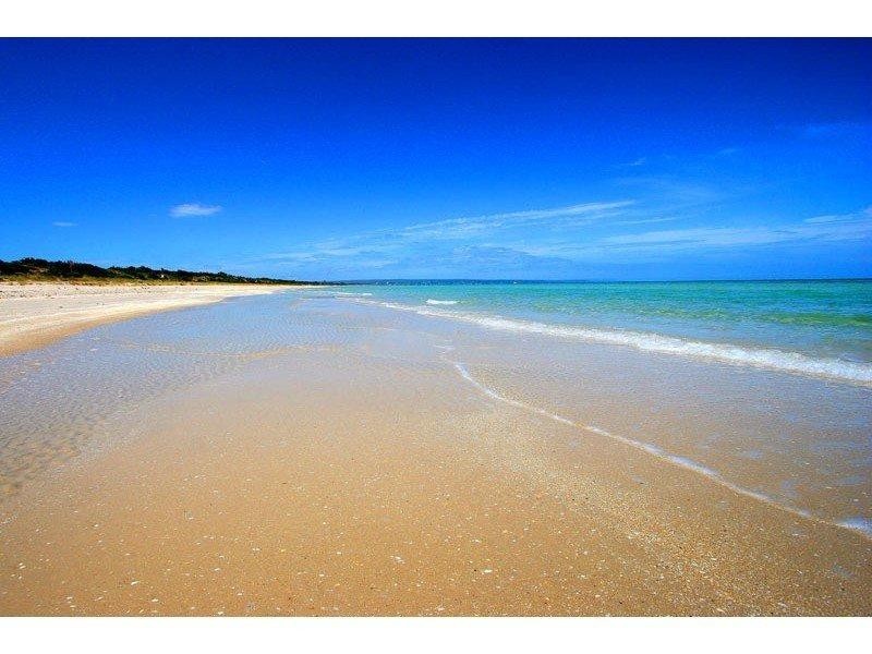 Unit 1, 27B Eel Race Road, Carrum VIC 3197