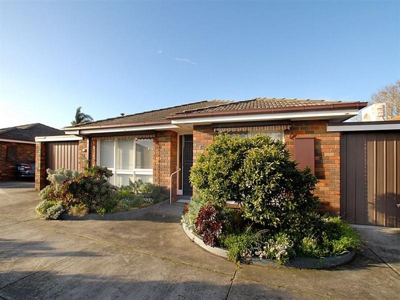 2/19 Golden Avenue, Chelsea VIC 3196