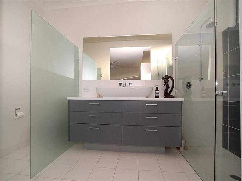 9 Coast Banksia Drive, Bonbeach VIC 3196