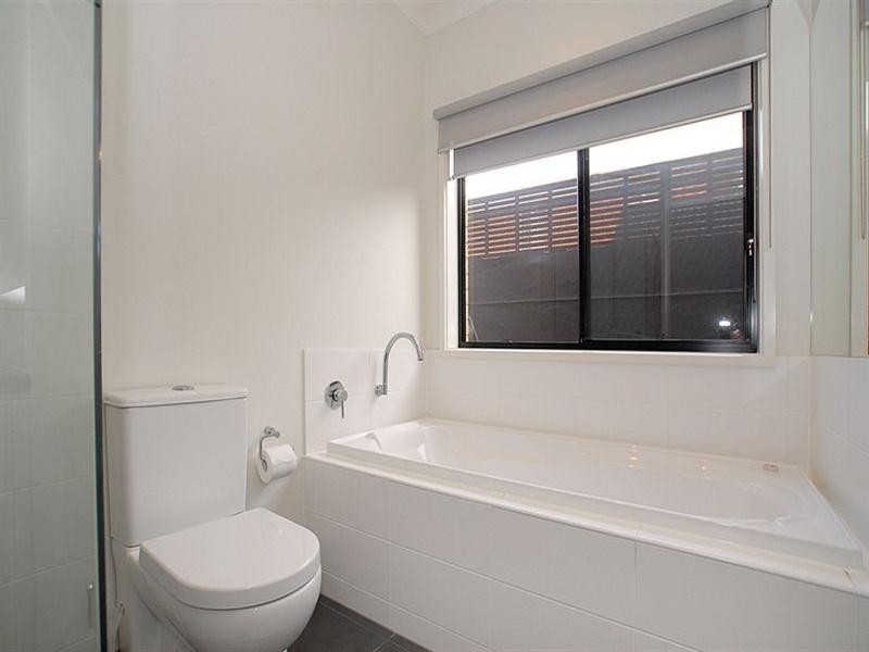 9 Coast Banksia Drive, Bonbeach VIC 3196