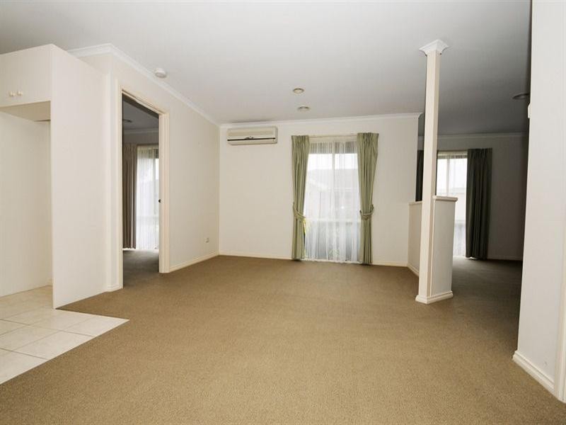 20 Parkland Drive, Chelsea VIC 3196