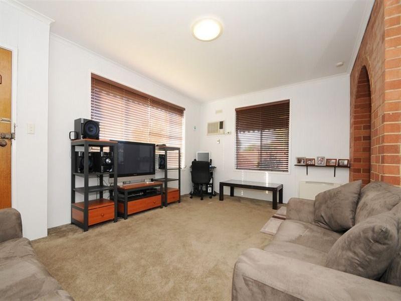 1/15 Swan Walk, Chelsea VIC 3196