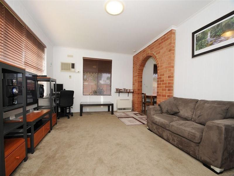 1/15 Swan Walk, Chelsea VIC 3196