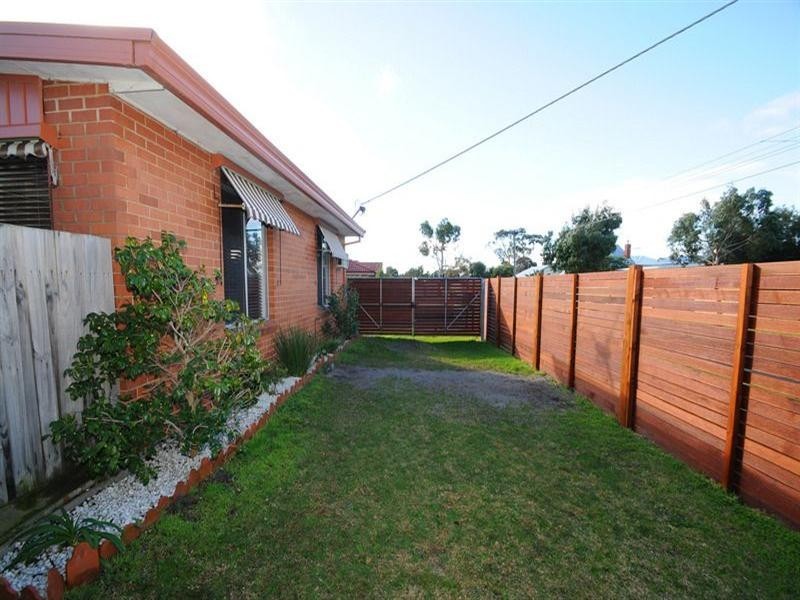 1/15 Swan Walk, Chelsea VIC 3196