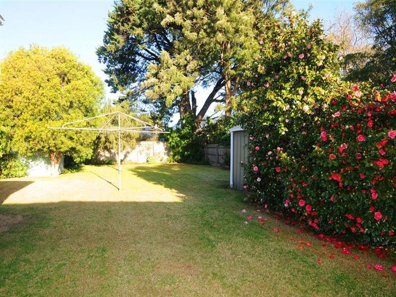 82 Rae Avenue, Edithvale VIC 3196