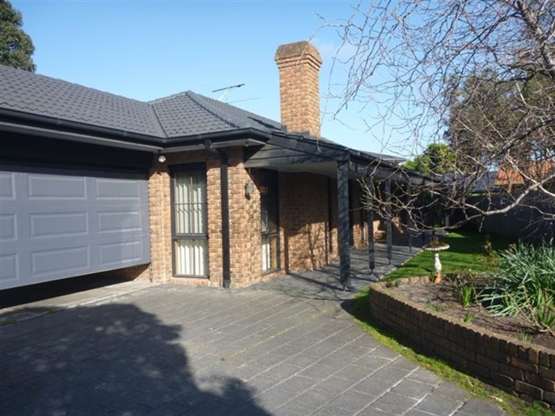 2 Juliana Close, Frankston South VIC 3199