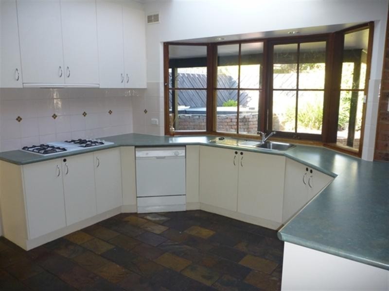 2 Juliana Close, Frankston South VIC 3199