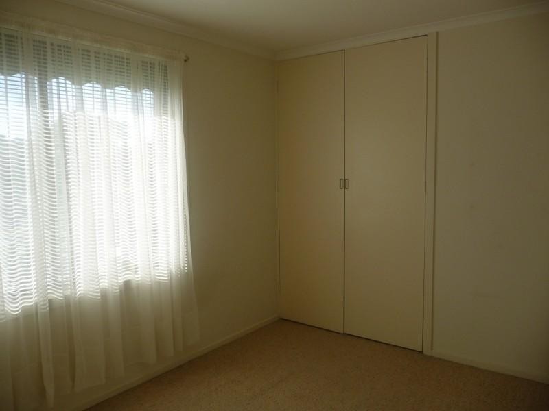 1/8 Sherwood Avenue, Chelsea VIC 3196