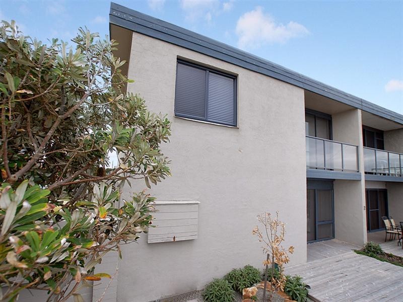 1/10 Bank Road, Edithvale VIC 3196