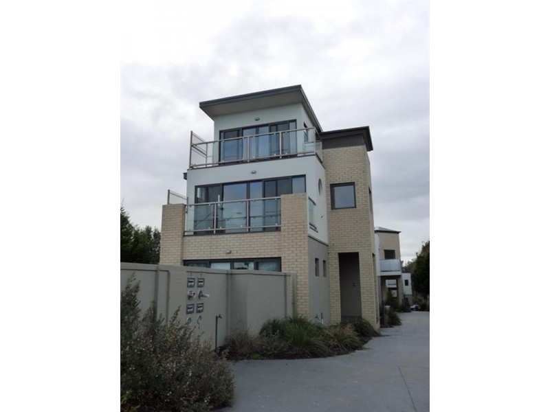 1/43 Nepean Highway, Seaford VIC 3198