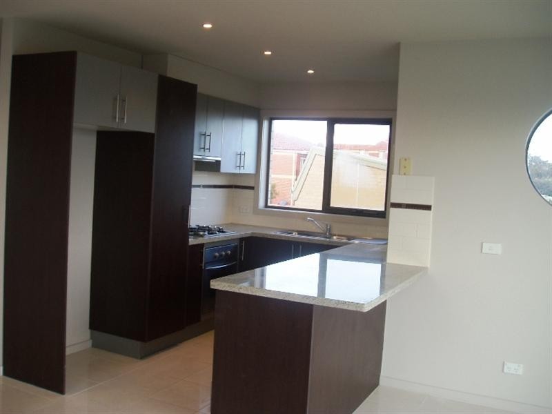 1/43 Nepean Highway, Seaford VIC 3198