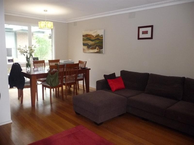 1 Lucas Crescent, Seaford VIC 3198