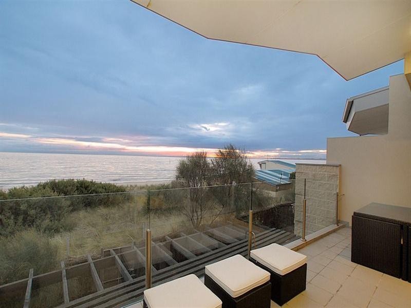 8/2-4 Groves Street, Aspendale VIC 3195