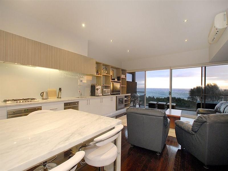 8/2-4 Groves Street, Aspendale VIC 3195