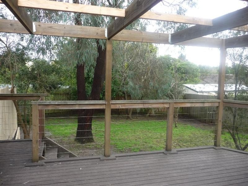 2 Linlithgow Court, Frankston VIC 3199