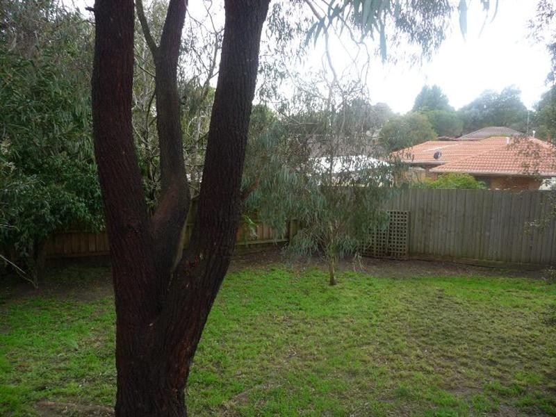 2 Linlithgow Court, Frankston VIC 3199