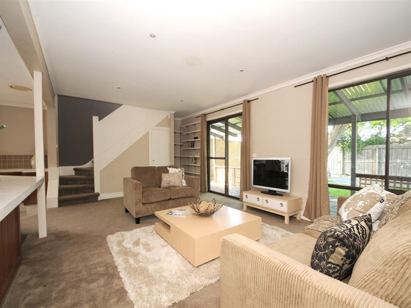 38 Tarongo Drive, Aspendale VIC 3195