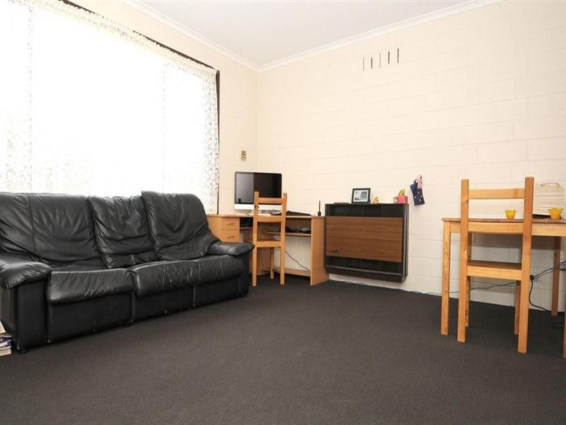 2/15 Swan Walk, Chelsea VIC 3196