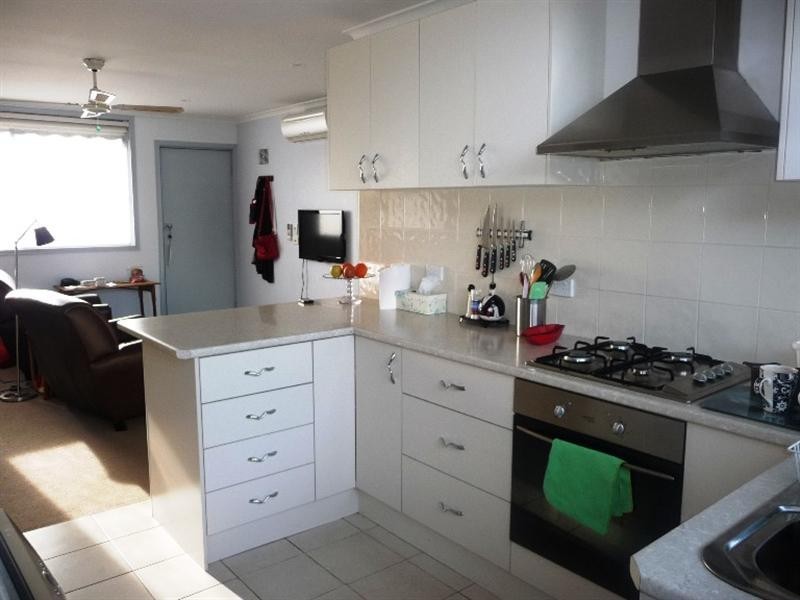 2/77 Church Road, Carrum VIC 3197