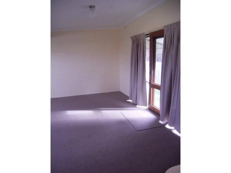 2A Marion Street, Seaford VIC 3198