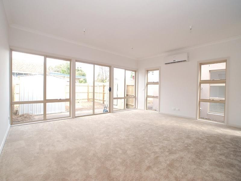 28 Bardia Avenue, Seaford VIC 3198