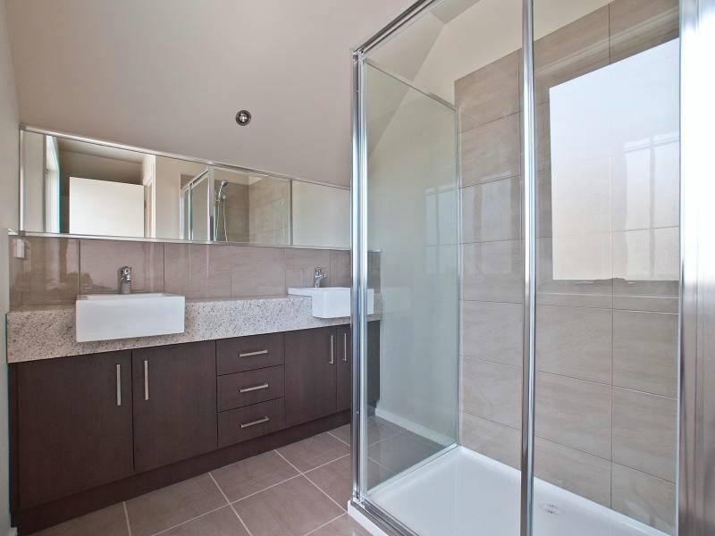 2/80 McLeod Road, Carrum VIC 3197