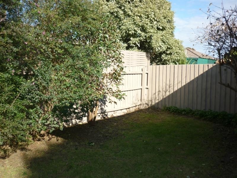 7/4 Wisewould Avenue, Seaford VIC 3198