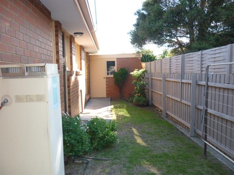 7/4 Wisewould Avenue, Seaford VIC 3198