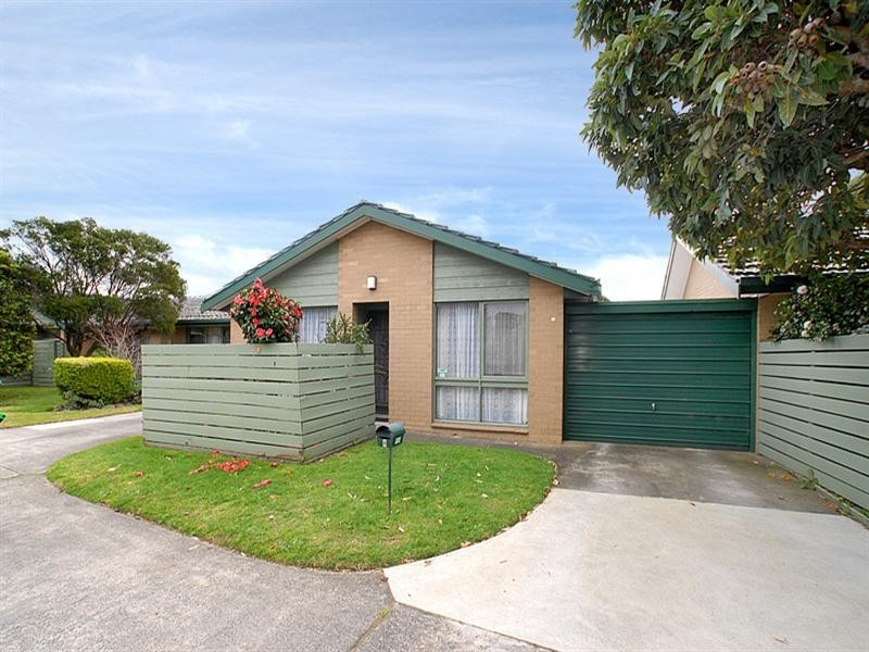 8 Chelbara Court, Chelsea VIC 3196