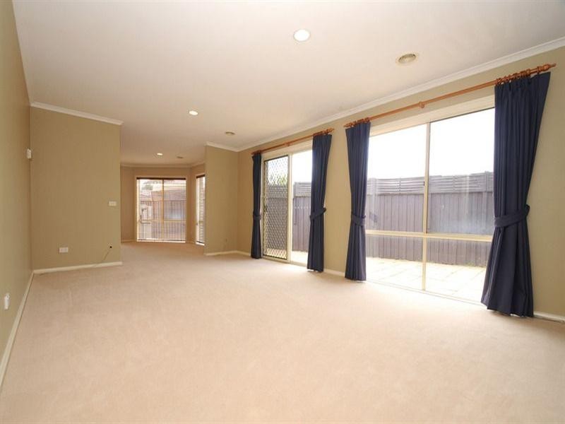 4/11 Eel Race Road, Carrum VIC 3197