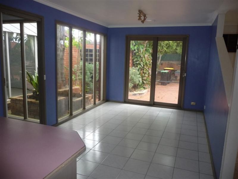 4 Milton Court, Aspendale Gardens VIC 3195