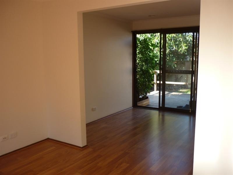 3/219 Seaford Road, Seaford VIC 3198