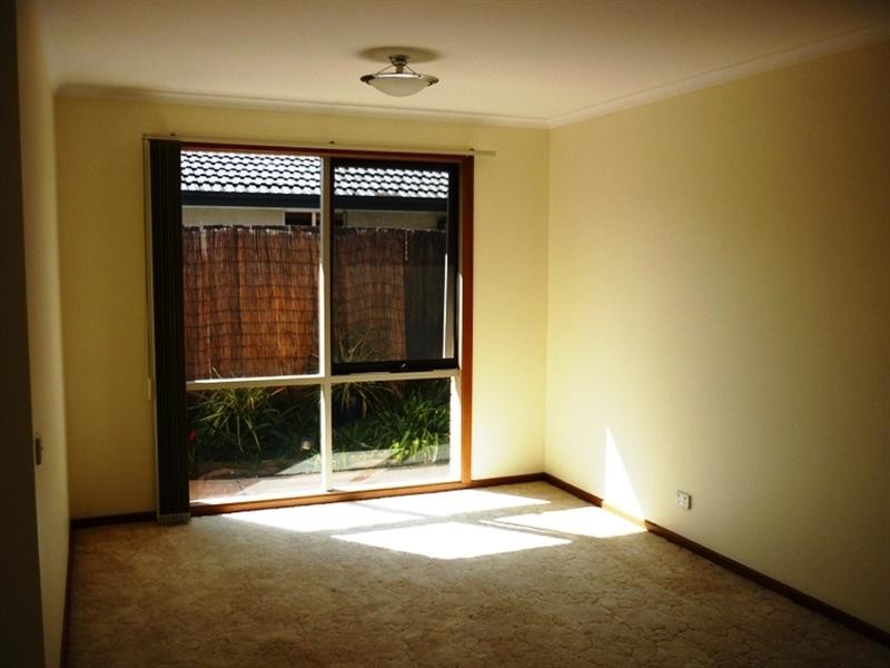 2/5 Stayner Street, Chelsea VIC 3196