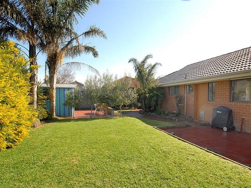 104 Embankment Grove, Chelsea VIC 3196